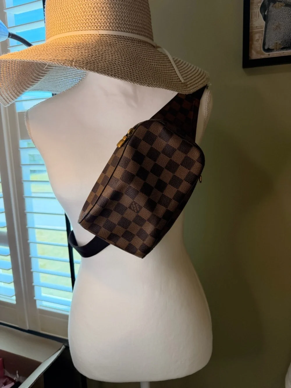 Louis Vuitton Geronimos belt bag - Picture 16 of 16